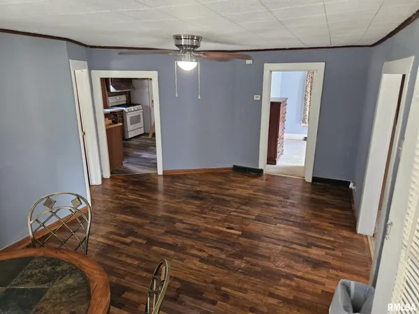 $97,000 | 174 Clinton Street, Hamburg, IL 62045