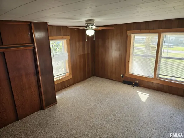 $99,000 | 174 Clinton Street, Hamburg, IL 62045