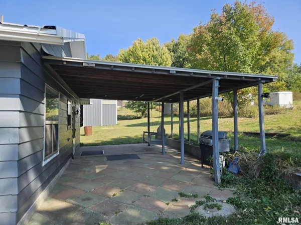$97,000 | 174 Clinton Street, Hamburg, IL 62045