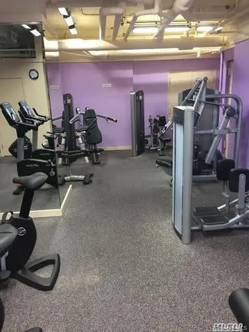 $459,000 | 66-36 Yellowstone Boulevard, Unit 17H | Birchwood Towers