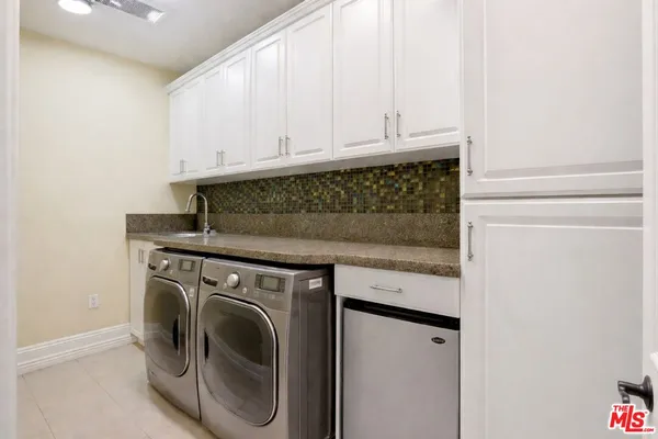 $18,495 | 2023 Parnell Avenue, Los Angeles, CA 90025