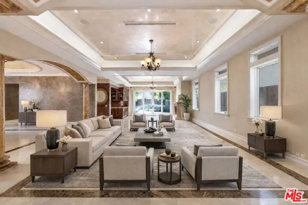 $18,495 | 2023 Parnell Avenue, Los Angeles, CA 90025