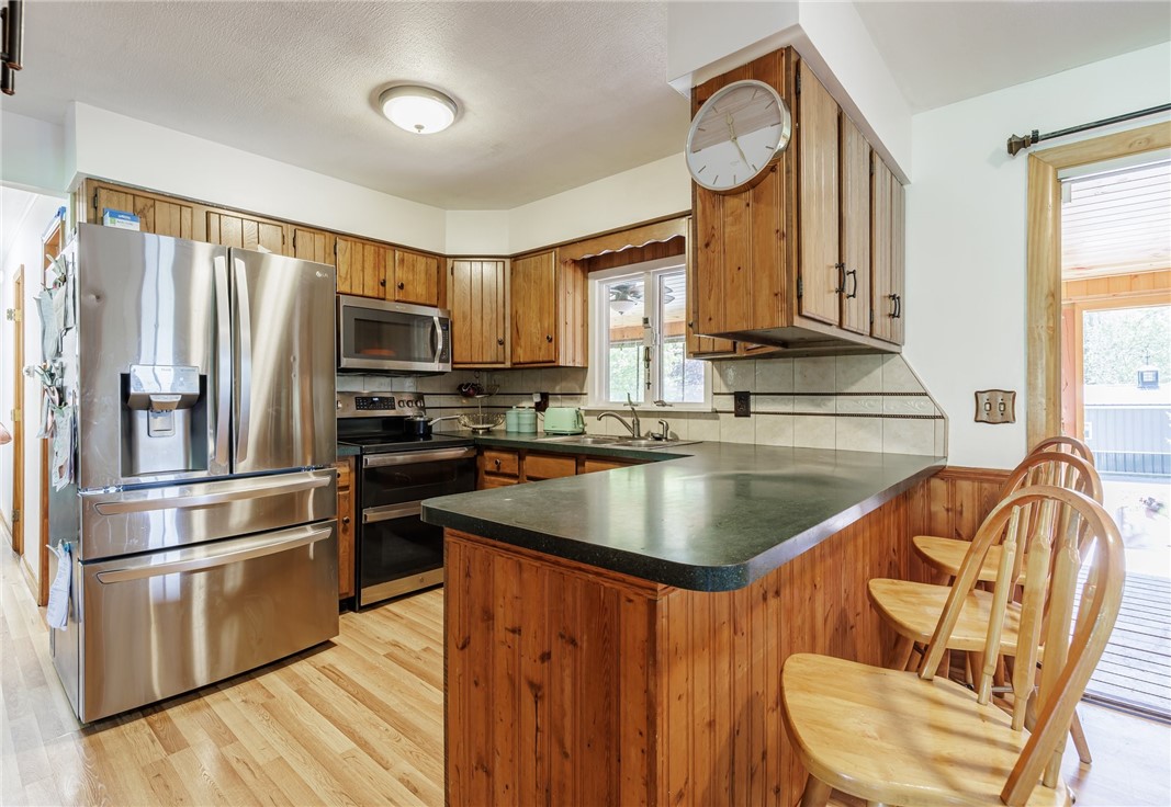 7425 Eelpot Road Naples, NY 14512 - Photo 15 of 43