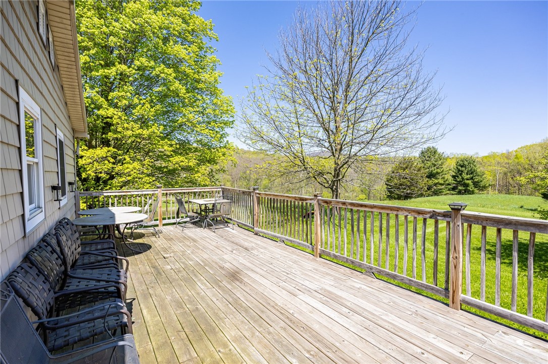 7425 Eelpot Road Naples, NY 14512 - Photo 31 of 43 Outdoor Deck