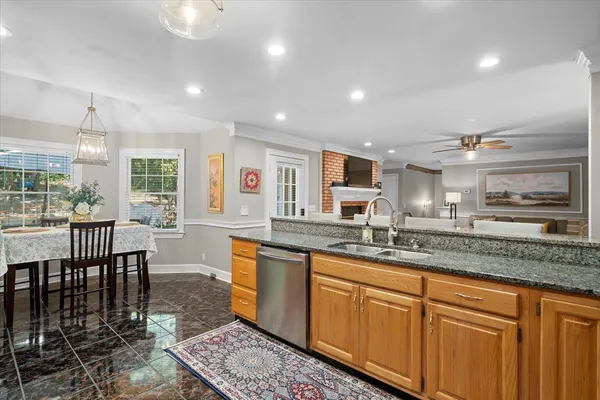 $869,900 | 2100 Coventry Drive, Dalton, GA 30720
