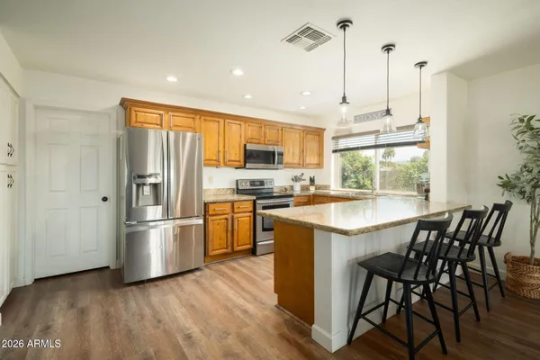 $2,985 | 5161 East Beck Lane, Scottsdale, AZ 85254