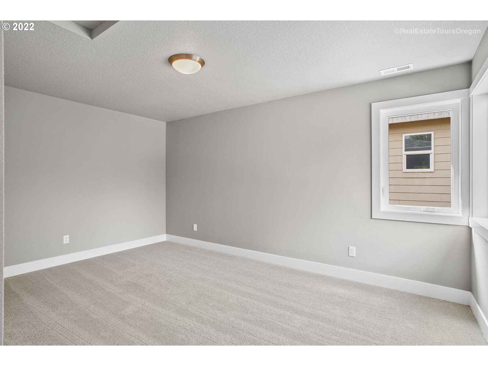 7048 Southwest Raz Court Portland, OR 97223 - Photo 20 of 28 Bedroom