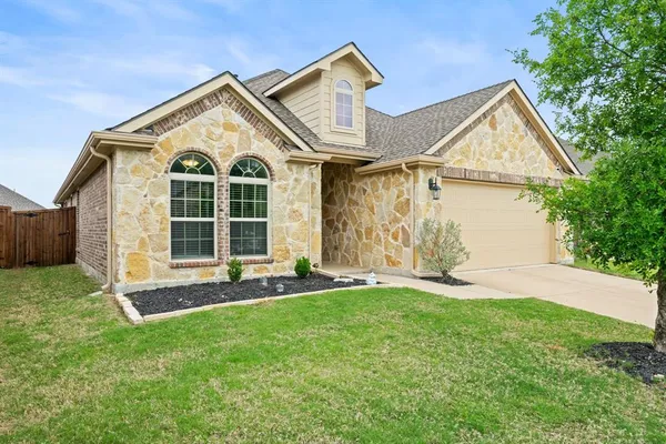 $314,900 | 1405 Elizabeth Street, Anna, TX 75409