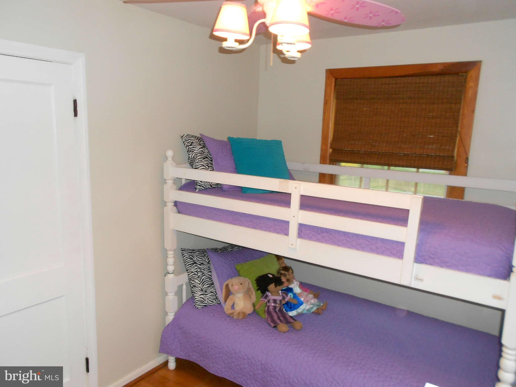 515 Warren Road Cockeysville, MD 21030 - Photo 8 of 18 Bedroom
