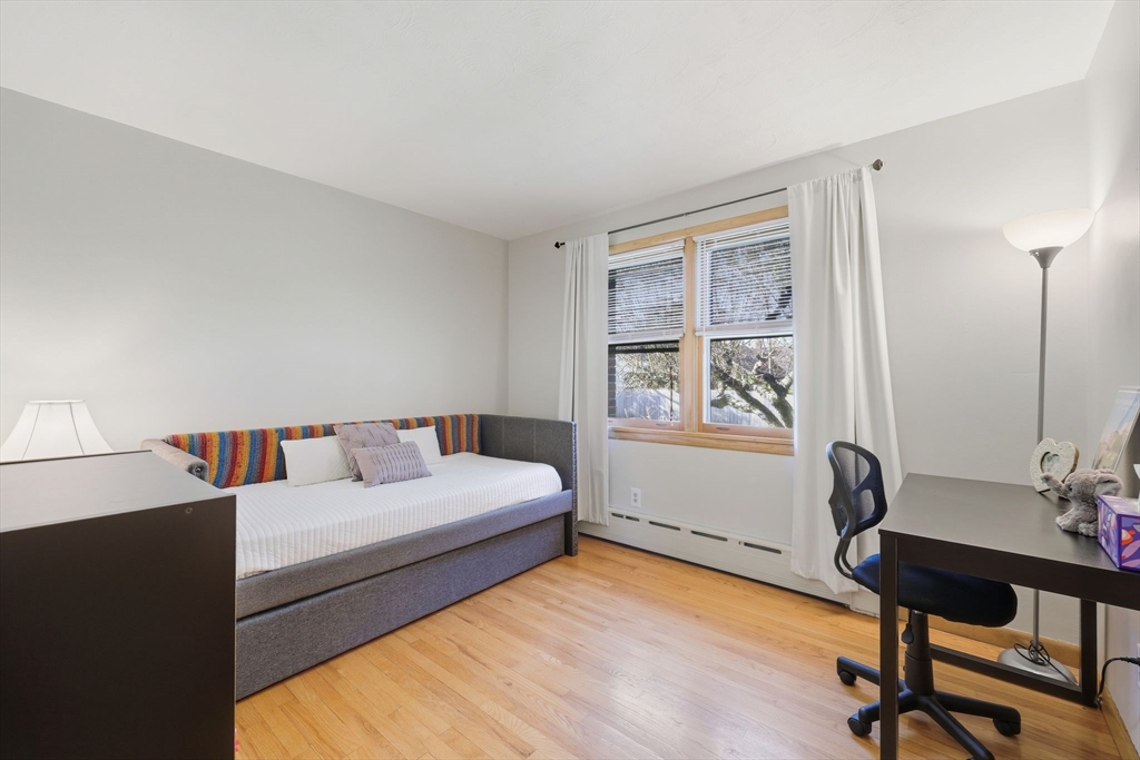20 Connolly Street Springfield, MA 01151 - Photo 27 of 41 a living room with furniture