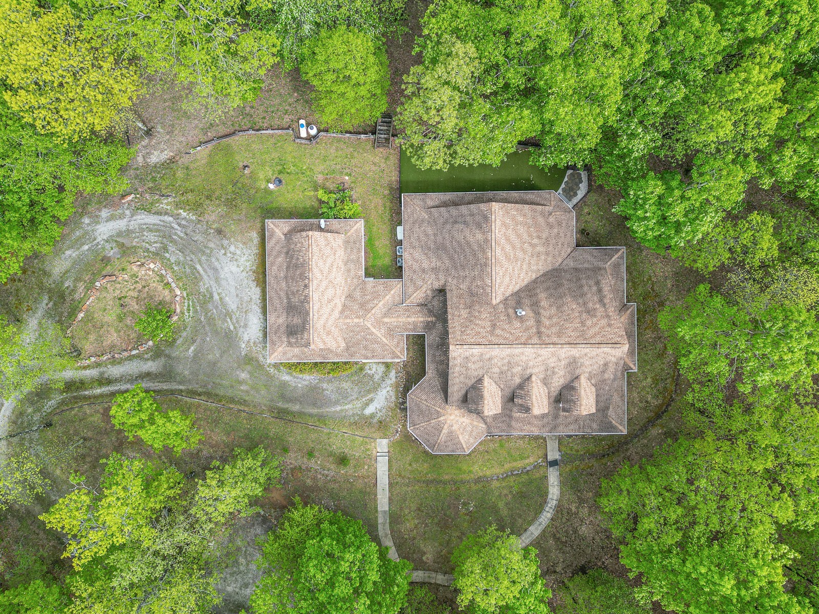 807 Timberwood Trace Monteagle, TN 37356 - Photo 49 of 64 an aerial view of a house with outdoor space