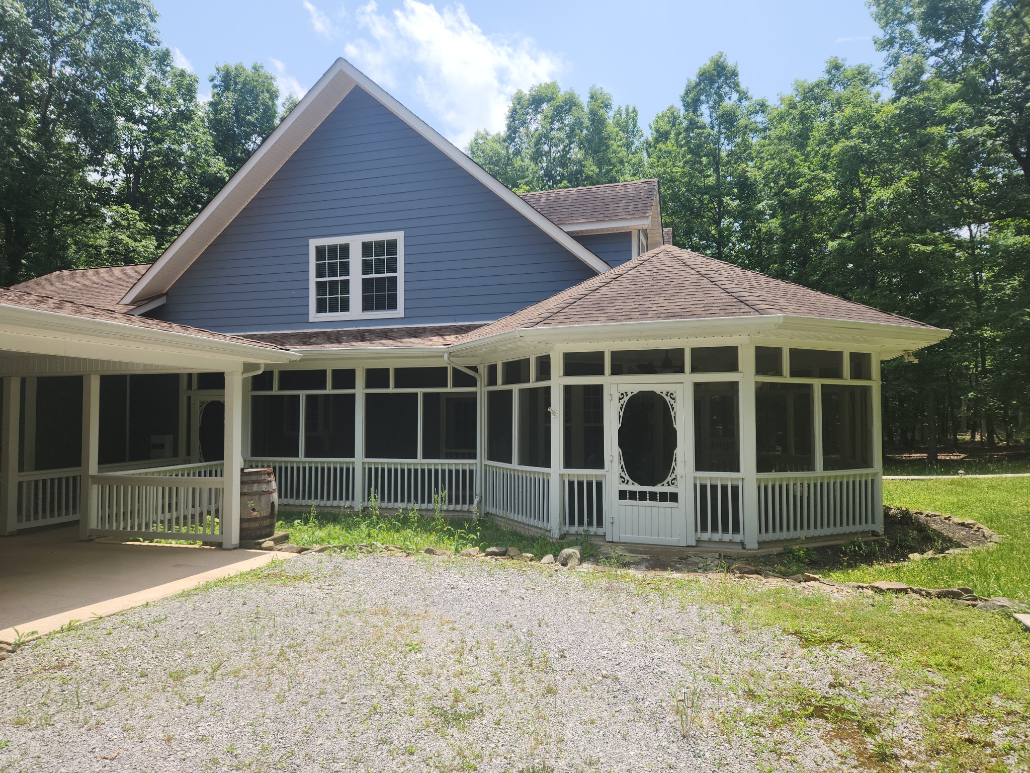 807 Timberwood Trace Monteagle, TN 37356 - Photo 59 of 64 a front view of a house with a garden