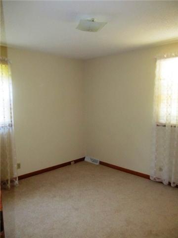 357 Dean Road Clarksville, TN 37040 - Photo 6 of 6 MASTER BEDROOM WITH HALF BATH