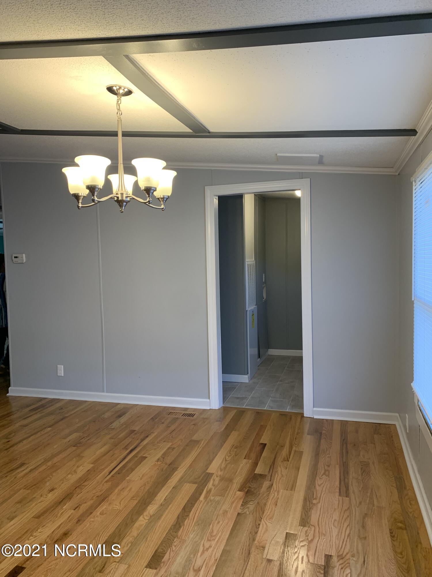 8574 Revell Road Kenly, NC 27542 - Photo 7 of 16 dinning area