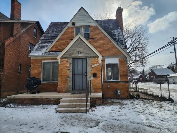 $970 | 15000 Mayfield Street, Detroit, MI 48205