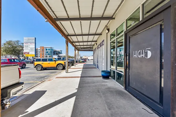 $1,800 | 7801 Shoal Creek Boulevard, Unit 224, Austin, TX 78757