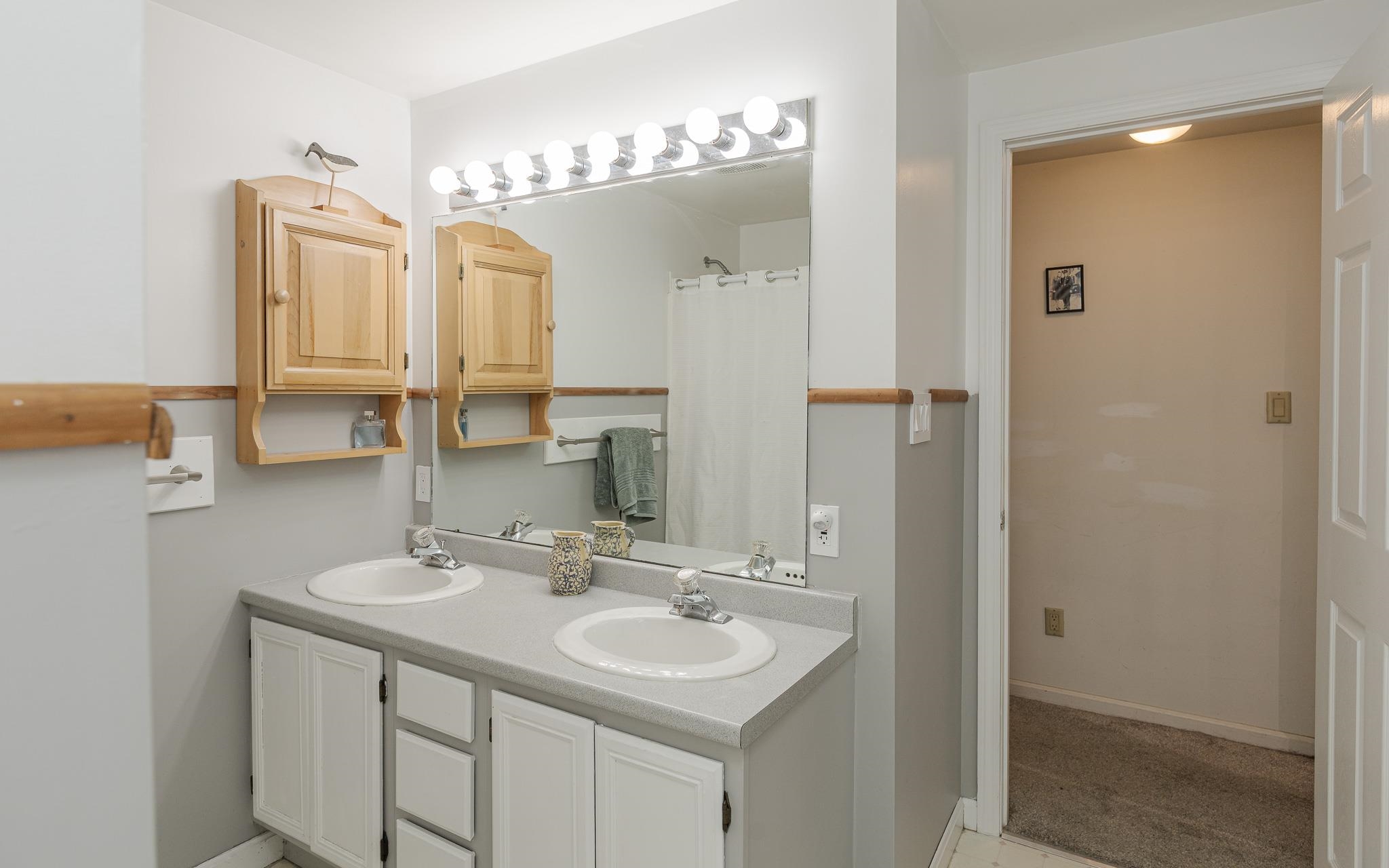 147 Pleasantview Lane Chester, VT 05143 - Photo 26 of 53