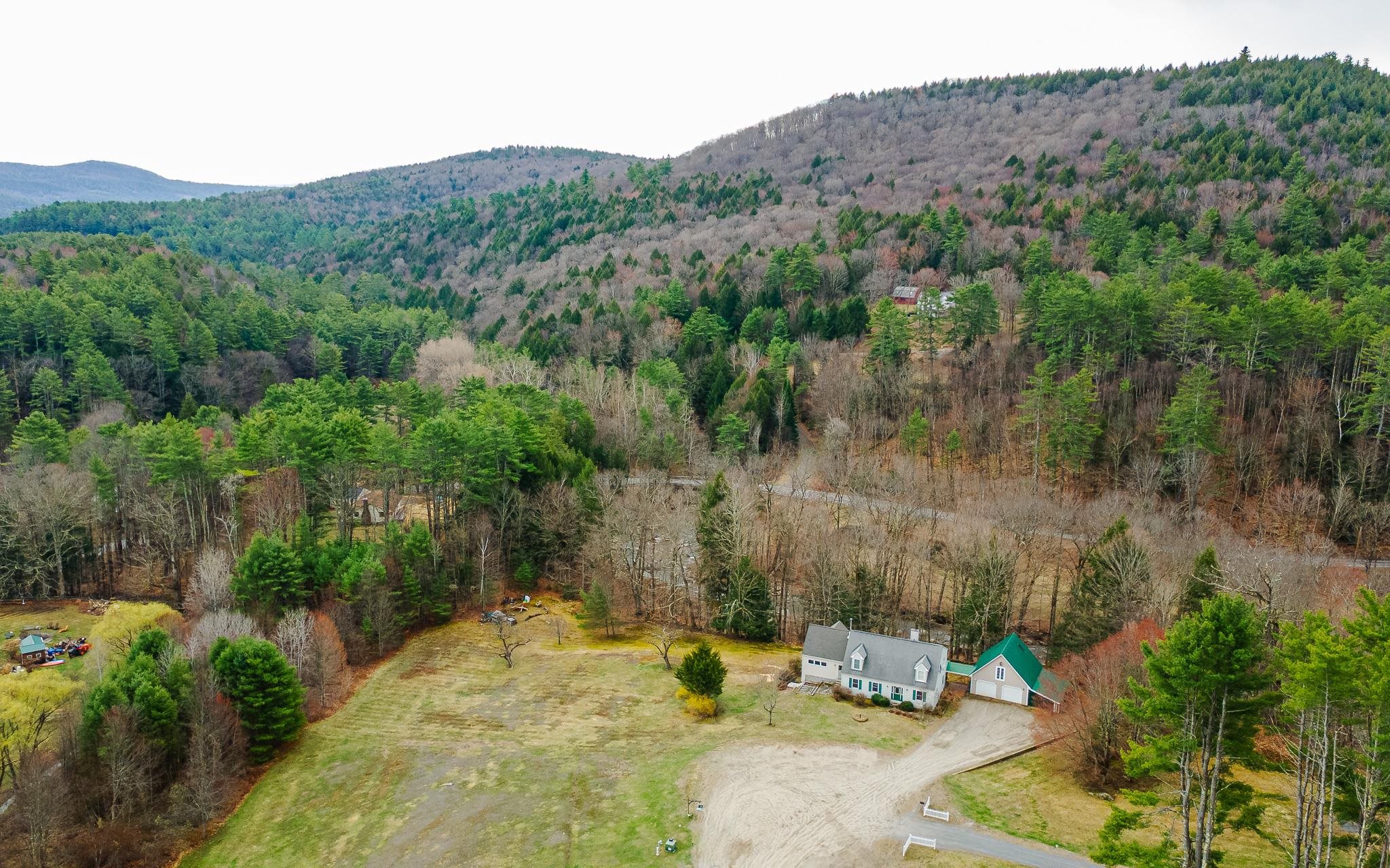 147 Pleasantview Lane Chester, VT 05143 - Photo 45 of 53