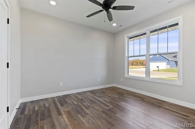 $345,000 | 2103 Vinny Avenue, Moberly, MO 65270