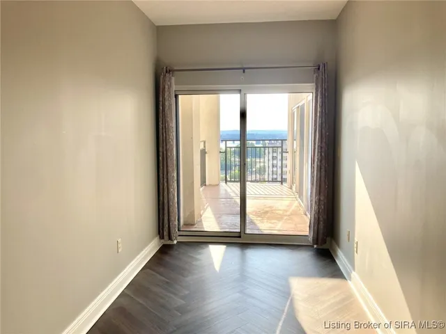 $424,900 | 1 Riverpointe Plaza, Unit 1105, Jeffersonville, IN 47130