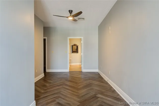 $424,900 | 1 Riverpointe Plaza, Unit 1105, Jeffersonville, IN 47130