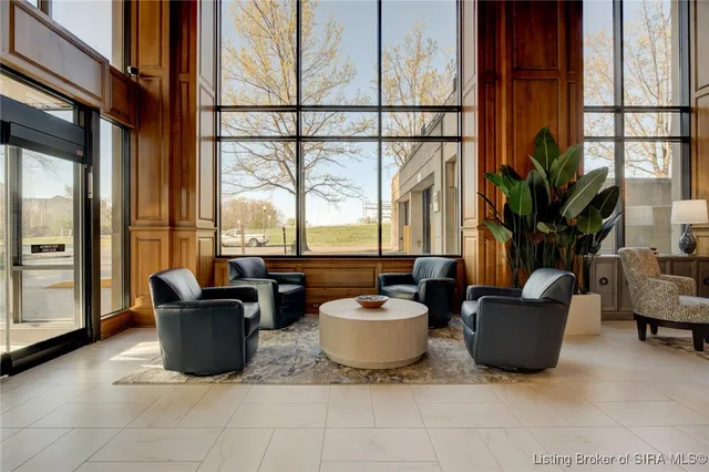 $424,900 | 1 Riverpointe Plaza, Unit 1105, Jeffersonville, IN 47130