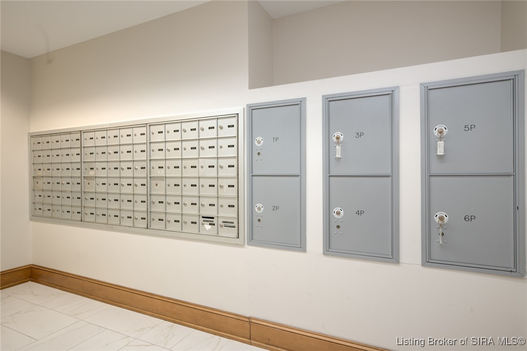 1 Riverpointe Plaza, Unit 1105 Jeffersonville, IN 47130 - Photo 33 of 44 mailroom