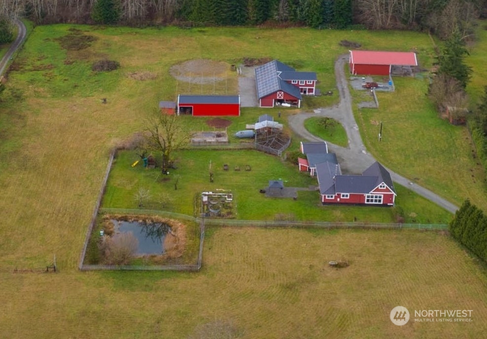 1996 Friday Creek Road Burlington, WA 98233 - Photo 1 of 37 Gallery Image 1