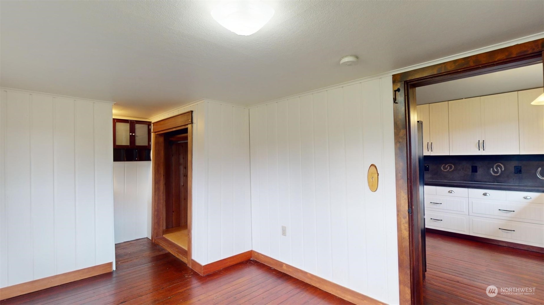 1996 Friday Creek Road Burlington, WA 98233 - Photo 13 of 37 Gallery Image 13