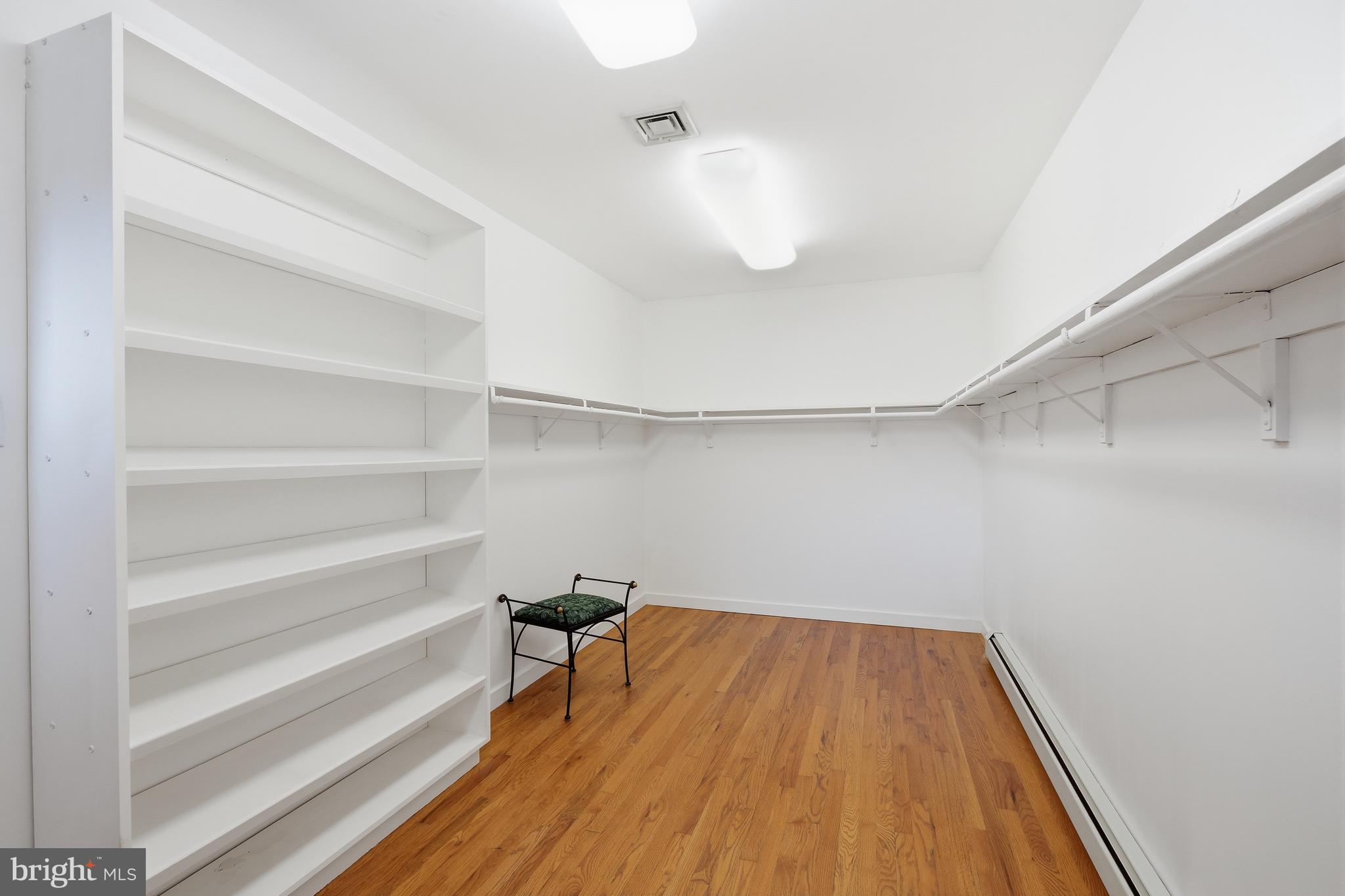 775 River Road Yardley, PA 19067 - Photo 43 of 75 Owner's suite walk-in closet