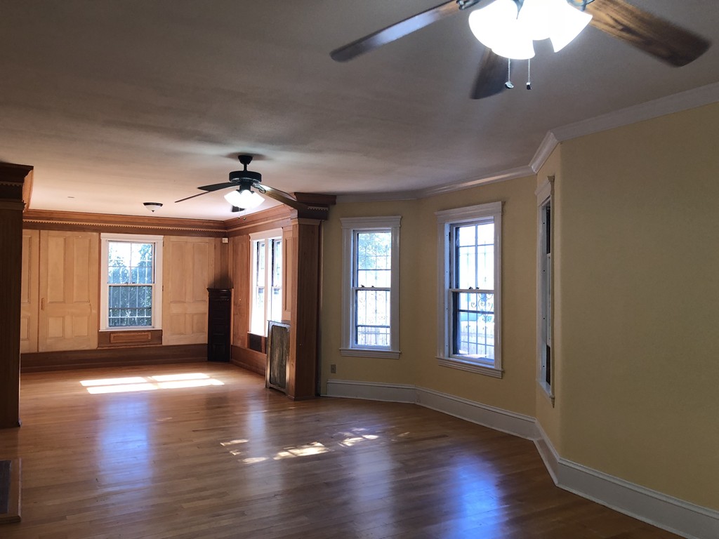 2 Trowbridge Road Worcester, MA 01609 - Photo 5 of 24 Gallery Image 5