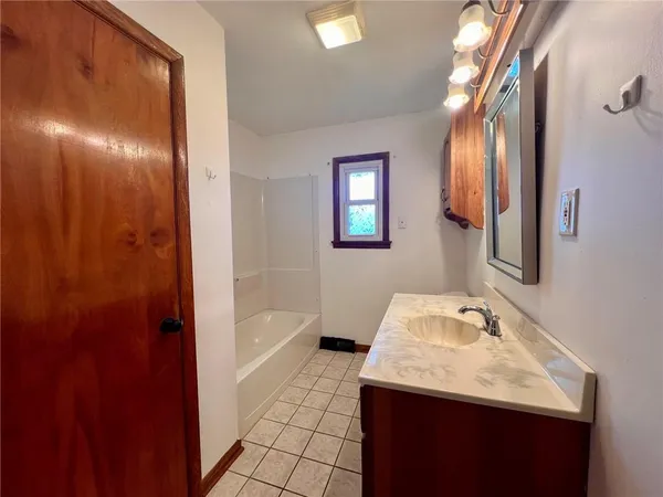 $249,900 | 1170 Vernon Road, Greenville, PA 16125