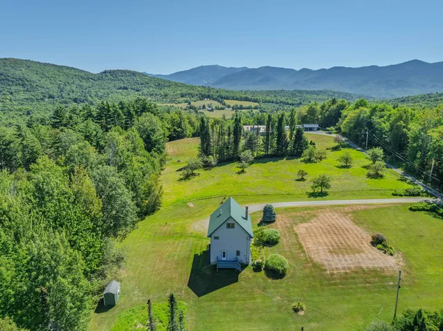 $474,000 | 637 Hadley Road, Sugar Hill, NH 03586