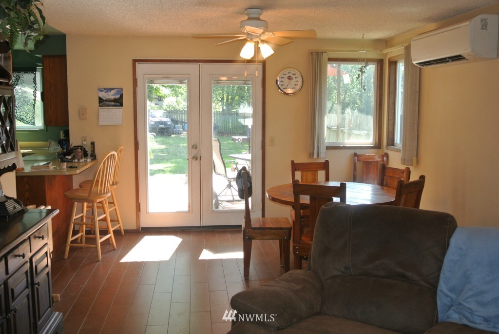 2843 McLeod Road Bellingham, WA 98225 - Photo 6 of 11 Gallery Image 6
