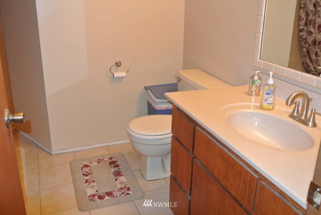2843 McLeod Road Bellingham, WA 98225 - Photo 10 of 11 Gallery Image 10