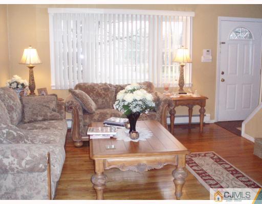 1555 Holly Road North Brunswick, NJ 08902 - Photo 2 of 10 Gallery Image 2