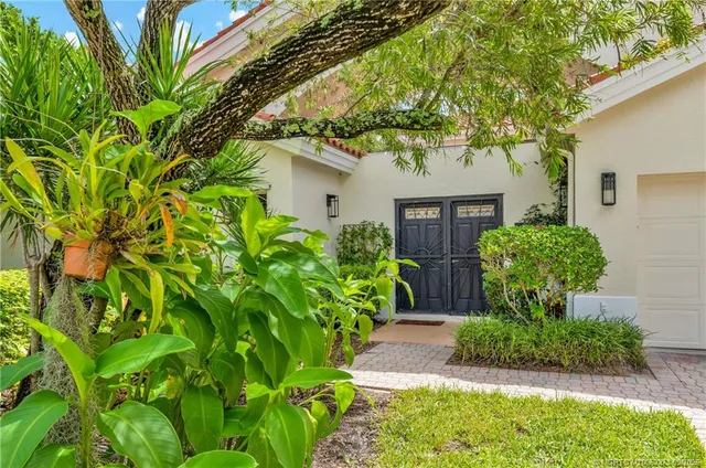 $735,000 | 1507 Northwest Sawgrass Way, Palm City, FL 34990