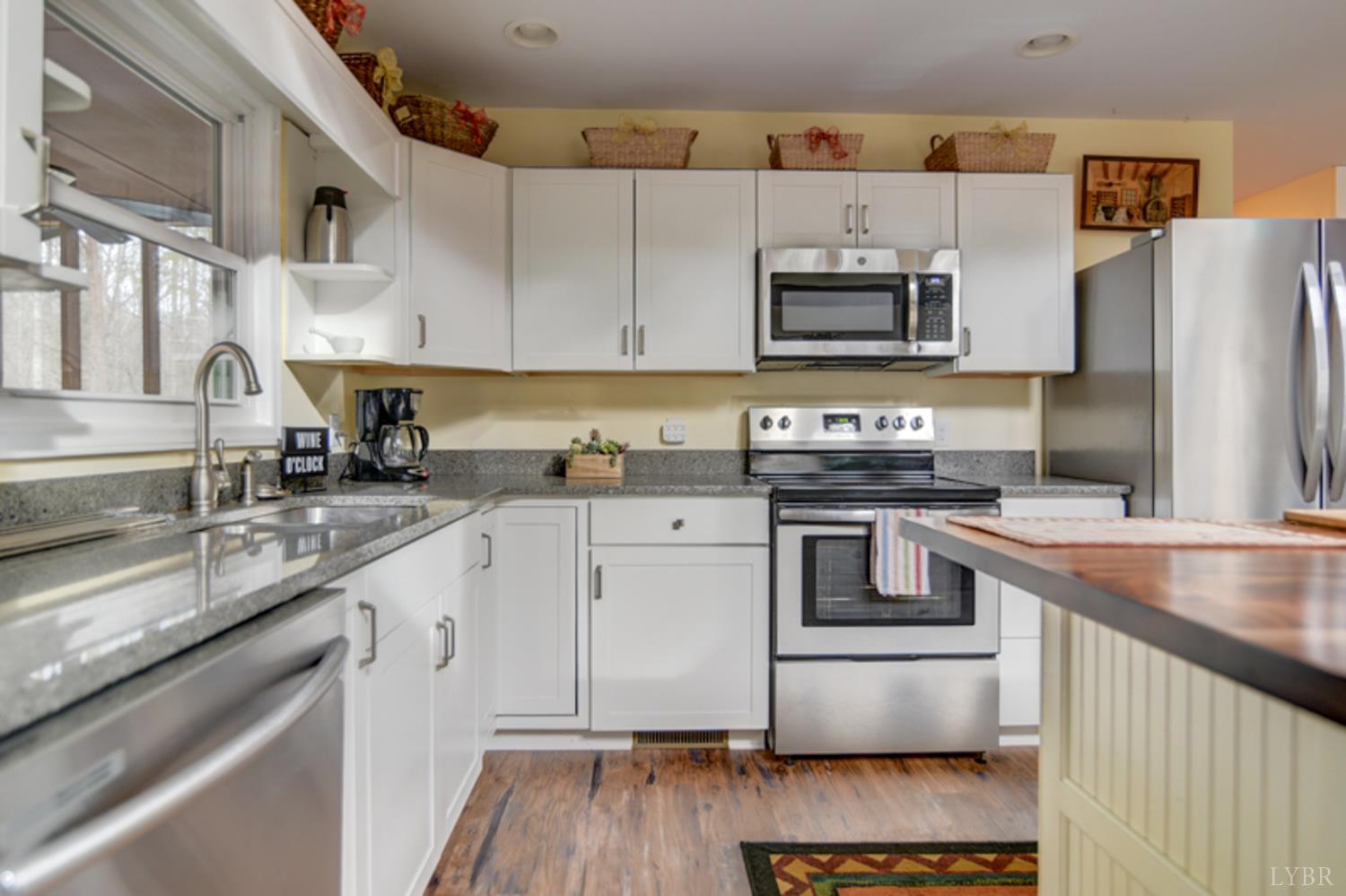 223 Cahas Mountain Road Boones Mill, VA 24065 - Photo 10 of 50