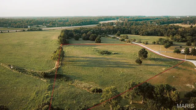 $59,999 | 10 Nikon Drive, Phillipsburg, MO 65722