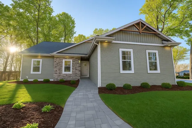 $544,900 | 478 Woodside Court, Unit LT170, West Bend, WI 53095