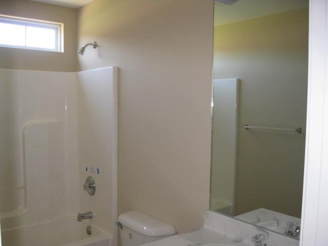568 Windy Road Mount Juliet, TN 37122 - Photo 3 of 6 Hall Bath