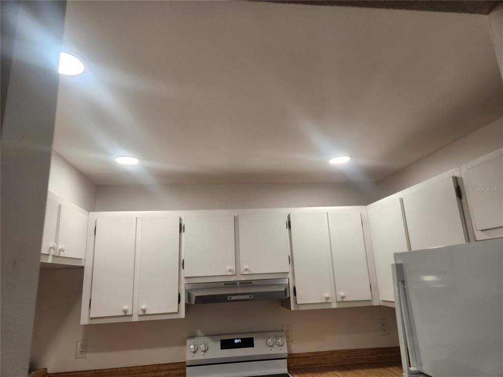 3227 South Beneva Road, Unit 203 Sarasota, FL 34232 - Photo 16 of 34