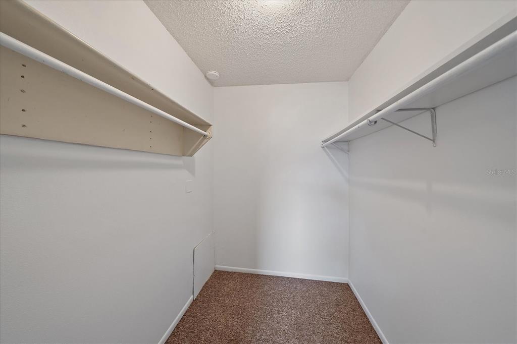 3227 South Beneva Road, Unit 203 Sarasota, FL 34232 - Photo 20 of 34