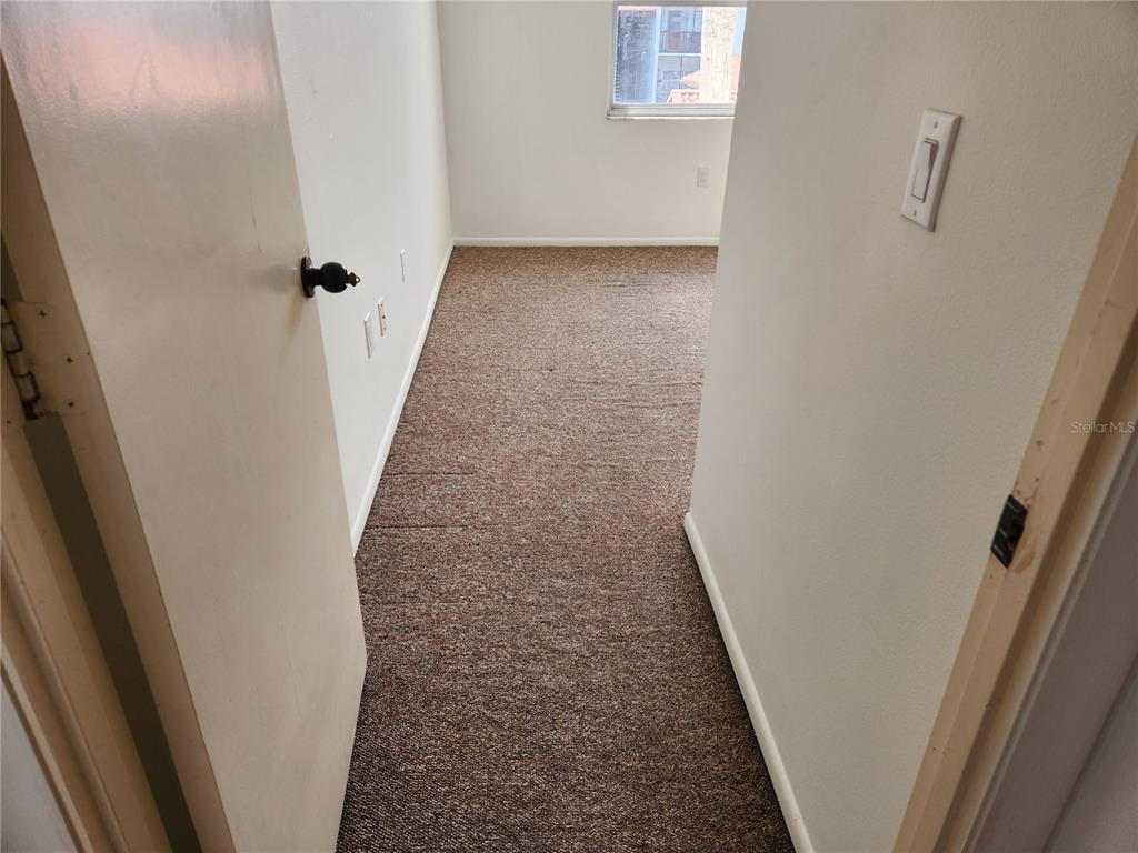 3227 South Beneva Road, Unit 203 Sarasota, FL 34232 - Photo 24 of 34