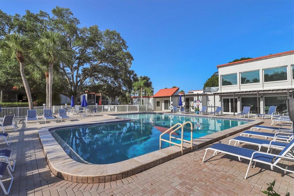 3227 South Beneva Road, Unit 203 Sarasota, FL 34232 - Photo 29 of 34