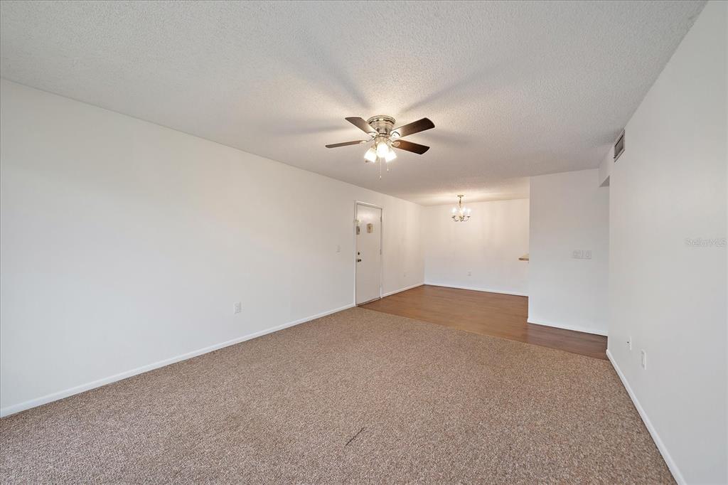 3227 South Beneva Road, Unit 203 Sarasota, FL 34232 - Photo 7 of 34