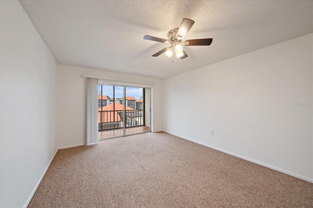 3227 South Beneva Road, Unit 203 Sarasota, FL 34232 - Photo 8 of 34