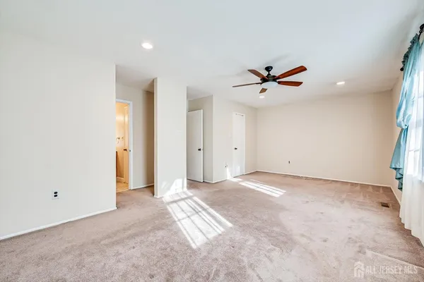 $2,900 | 1224 Thomas Avenue, North Brunswick, NJ 08902