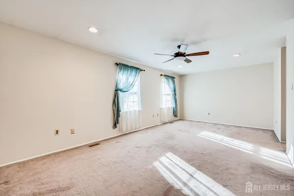 $2,900 | 1224 Thomas Avenue, North Brunswick, NJ 08902