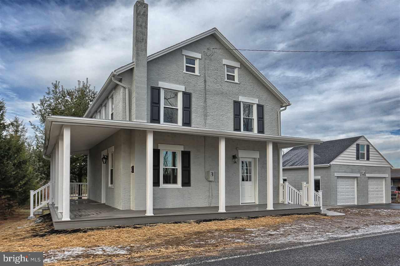 1807 Mapledale Road Elizabethtown, PA 17022 - Photo 1 of 24 Gallery Image 1